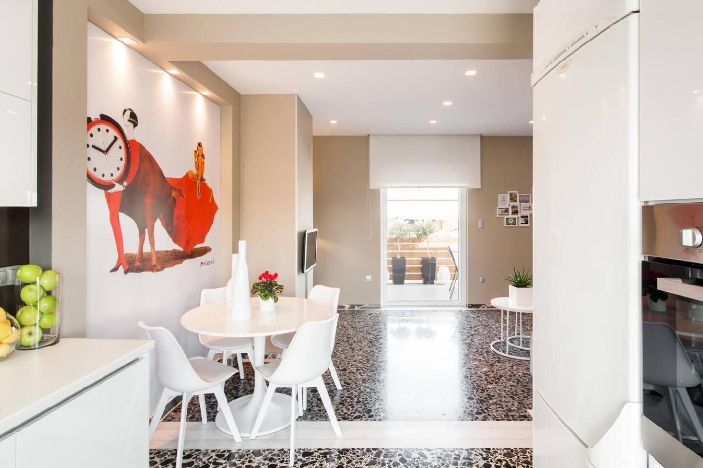 Ma Maison Nο 1, Penthouse, Acropolis And Lycabettus View, Ultra High Speed Internet 300 Mbps, 15' To Acropolis By Metro, 1' From Metro Station アテネ エクステリア 写真