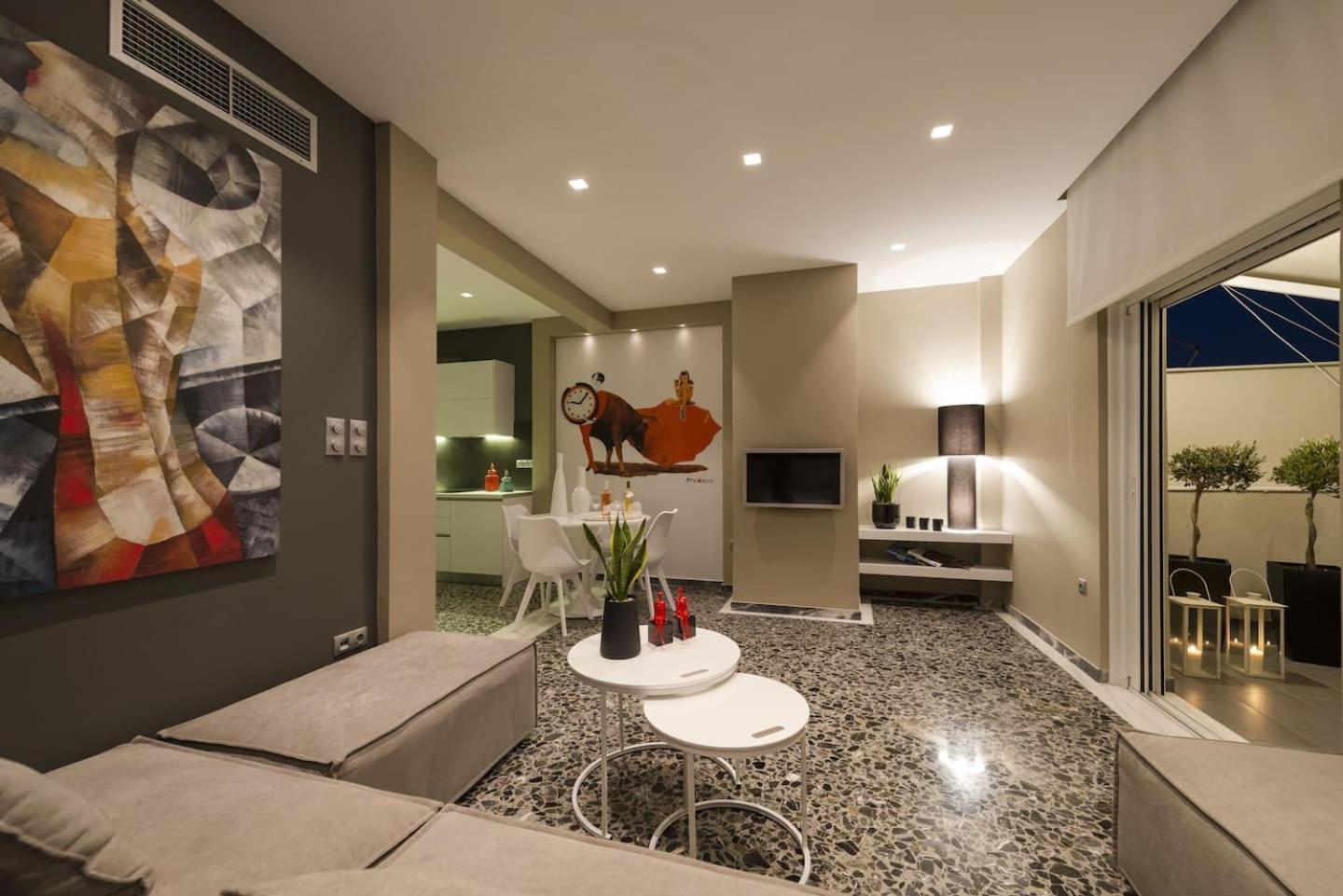 Ma Maison Nο 1, Penthouse, Acropolis And Lycabettus View, Ultra High Speed Internet 300 Mbps, 15' To Acropolis By Metro, 1' From Metro Station アテネ エクステリア 写真